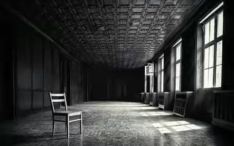 请把委屈当作历练